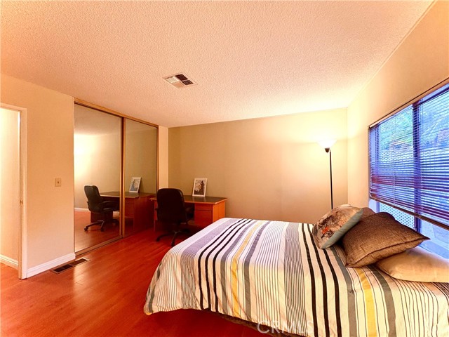 Detail Gallery Image 13 of 40 For 1919 W Coronet Ave #9,  Anaheim,  CA 92801 - 3 Beds | 2 Baths