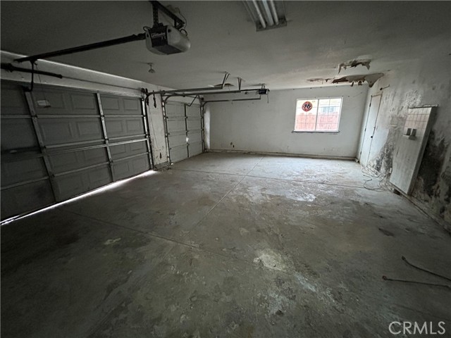 Detail Gallery Image 24 of 27 For 1308 Saint Francis, Los Banos,  CA 93635 - 3 Beds | 2/1 Baths