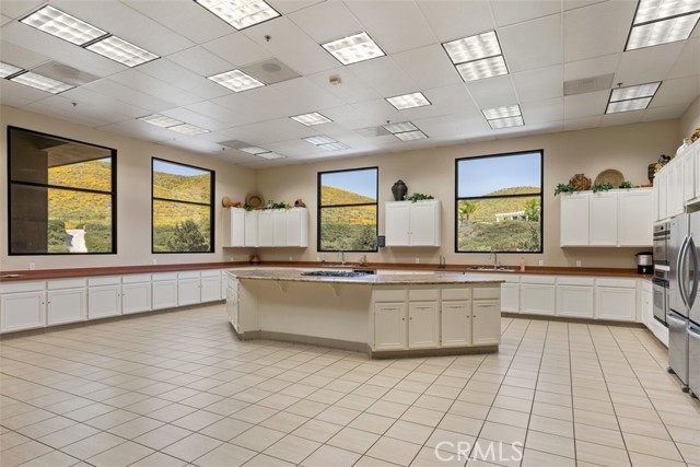 29530 Winding Brook Drive, Menifee CA: https://media.crmls.org/medias/68b35e9f-36e0-4ff4-a42f-e61479872adf.jpg