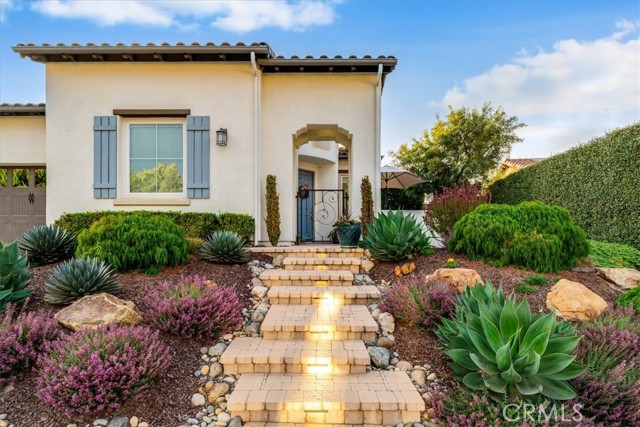 1702 Louise Lane, Nipomo CA: https://media.crmls.org/medias/68b38bab-b169-4f8f-8944-9fb84064d654.jpg