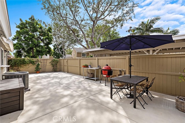 Detail Gallery Image 35 of 47 For 191 Rockwood #62, Irvine,  CA 92614 - 3 Beds | 2 Baths