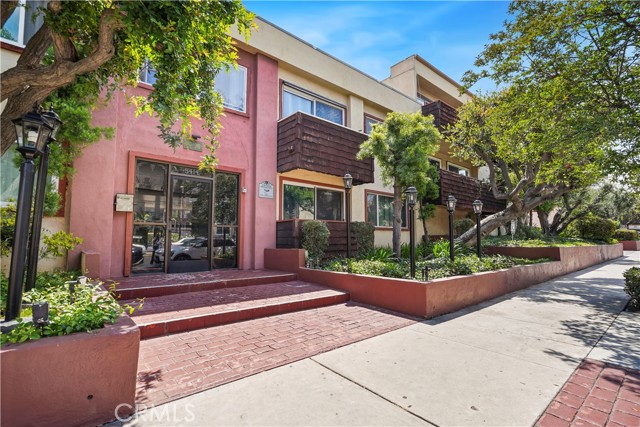 Detail Gallery Image 35 of 36 For 5414 Newcastle Ave #66,  Encino,  CA 91316 - 2 Beds | 2 Baths