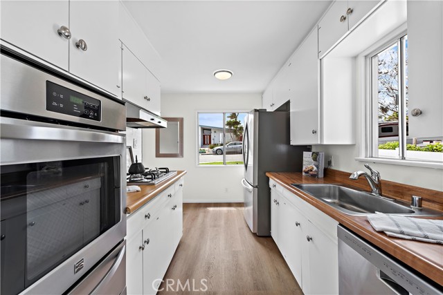 1637 Nelson Avenue, Manhattan Beach, California 90266, 2 Bedrooms Bedrooms, ,1 BathroomBathrooms,Residential,Sold,Nelson,SB23071234