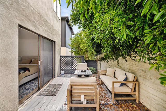 Detail Gallery Image 37 of 37 For 221 27th St, Manhattan Beach,  CA 90266 - 2 Beds | 2 Baths