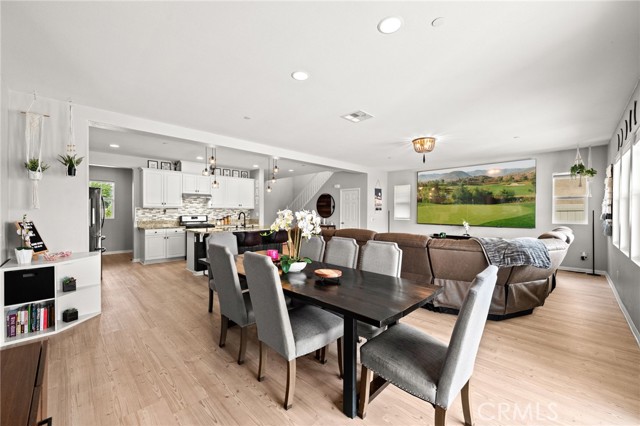 Detail Gallery Image 21 of 72 For 30305 Slate St, Murrieta,  CA 92563 - 5 Beds | 3 Baths
