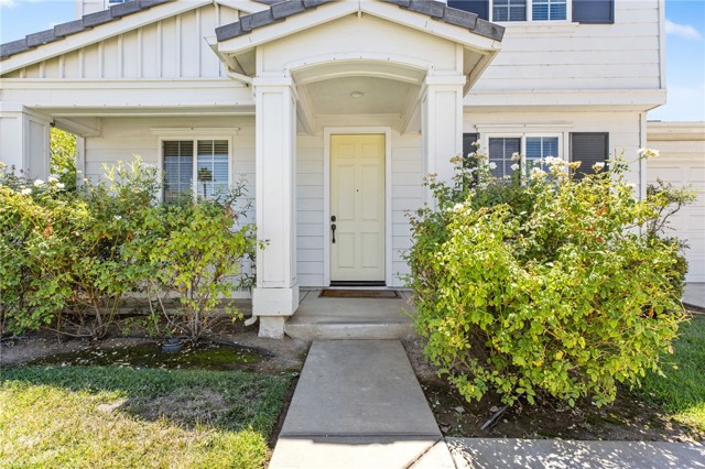 Detail Gallery Image 4 of 47 For 29131 Light Sails Ct, Menifee,  CA 92585 - 4 Beds | 2/1 Baths