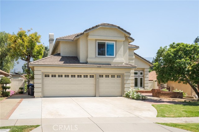 9320 Isaac Lord Drive, Rancho Cucamonga CA: https://media.crmls.org/medias/68b57bf0-f36e-4c45-a170-12bad54240ce.jpg