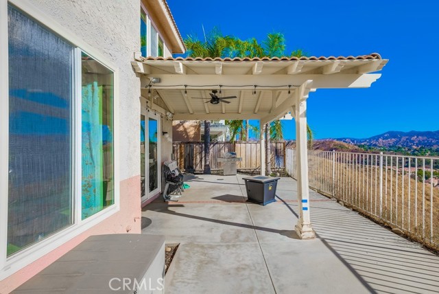 Detail Gallery Image 67 of 75 For 18556 Olympian Ct, Canyon Country,  CA 91351 - 3 Beds | 2/1 Baths