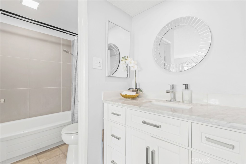 68b66d92 F142 416d 8218 200542142f25