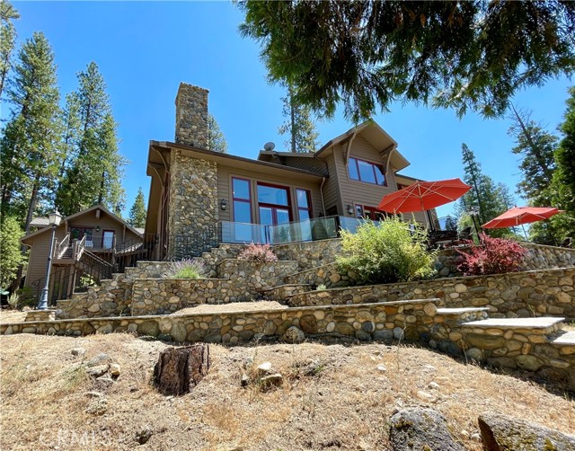 Detail Gallery Image 2 of 62 For 7899 Forest Dr, Yosemite,  CA 95389 - 3 Beds | 3/1 Baths