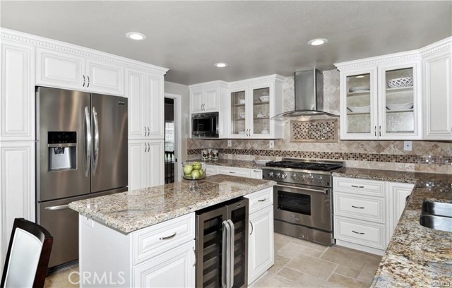 Detail Gallery Image 4 of 12 For 3940 San Antonio Rd, Yorba Linda,  CA 92886 - 5 Beds | 3 Baths