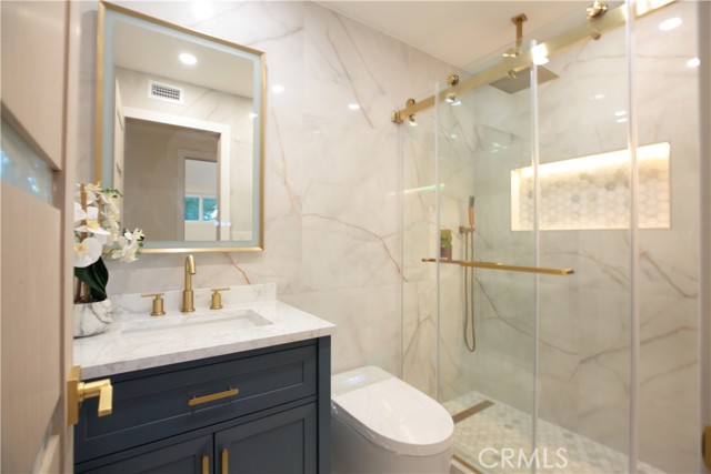 Detail Gallery Image 17 of 21 For 17350 Firma Ct, Granada Hills,  CA 91344 - 3 Beds | 2 Baths