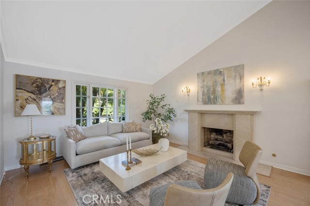 2039 Channelford Road, Westlake Village CA: https://media.crmls.org/medias/68b7a5fb-060c-4513-86fa-d0805ef623fa.jpg