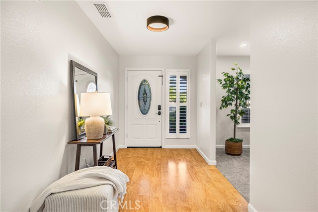 Detail Gallery Image 9 of 57 For 2286 Burlingame Drive, Chico,  CA 95928 - 4 Beds | 3 Baths