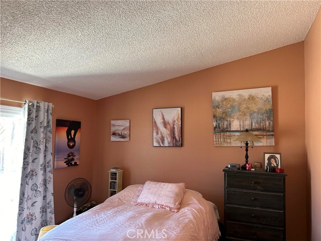 Detail Gallery Image 14 of 26 For 11711 Old Ranch Rd., Victorville,  CA 92392 - 4 Beds | 2 Baths
