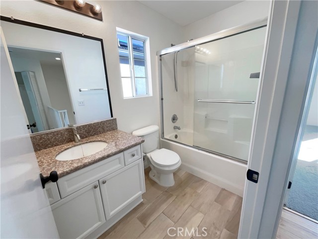 Detail Gallery Image 14 of 33 For 3247 Garden, Hawthorne,  CA 90250 - 3 Beds | 3 Baths