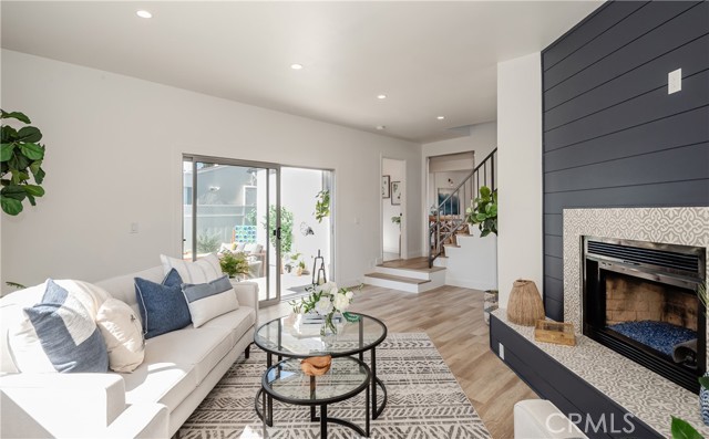 1101 High Lane, Redondo Beach, California 90278, 3 Bedrooms Bedrooms, ,2 BathroomsBathrooms,Residential,Sold,High,SB22142455