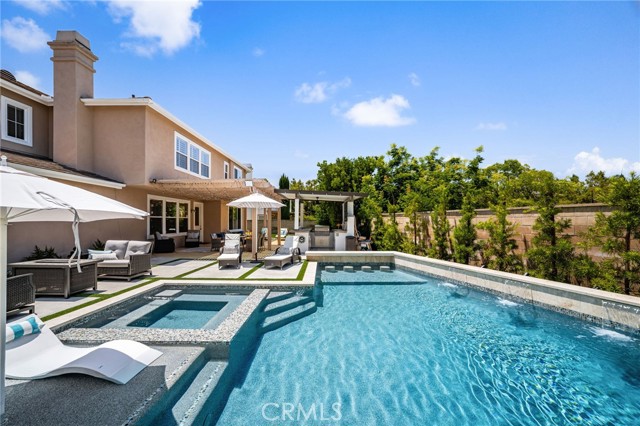 2965 Bluegrass Lane, Fullerton CA: https://media.crmls.org/medias/68b9f682-337e-4e58-af90-463093a82ea2.jpg