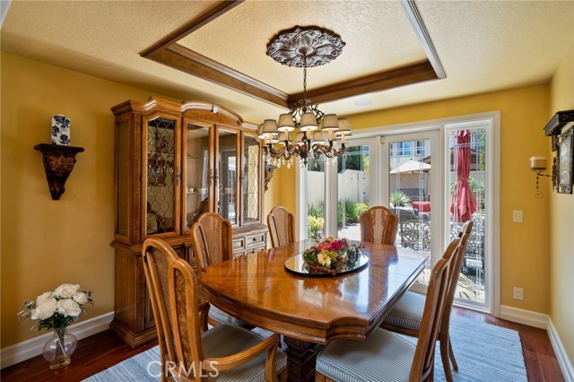 21291 Calle Recreo, Lake Forest CA: https://media.crmls.org/medias/68b9f738-e47c-404d-a3bc-7990d2172056.jpg