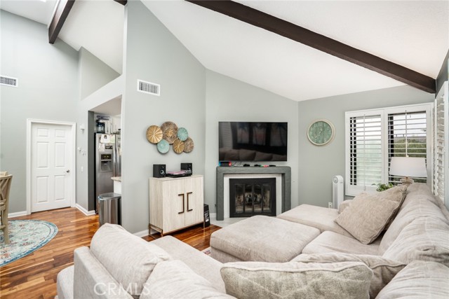 Detail Gallery Image 10 of 30 For 4862 Tiara, Huntington Beach,  CA 92649 - 1 Beds | 1 Baths