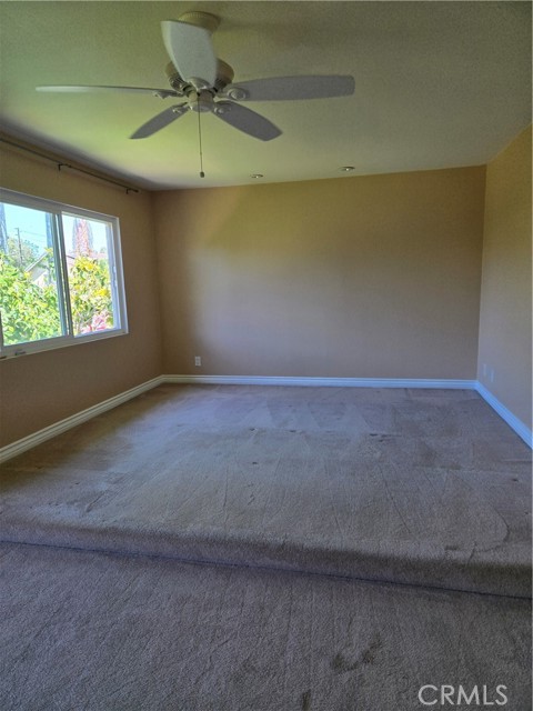 Detail Gallery Image 18 of 37 For 1026 Damascus Cir, Costa Mesa,  CA 92626 - 5 Beds | 3 Baths