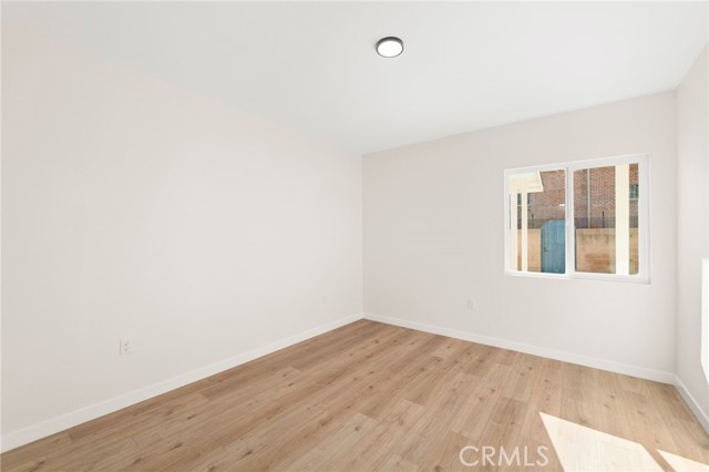 Image 28 of 47 For 2155 Euclid Avenue