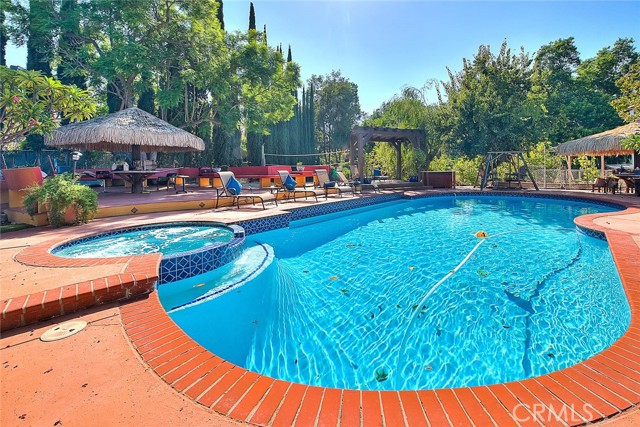 Detail Gallery Image 58 of 60 For 145 S Vista Grande, a,  Anaheim Hills,  CA 92807 - 3 Beds | 2 Baths