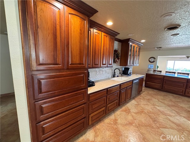 Detail Gallery Image 8 of 59 For 27568 Linda Vista Rd, Barstow,  CA 92311 - 3 Beds | 2 Baths