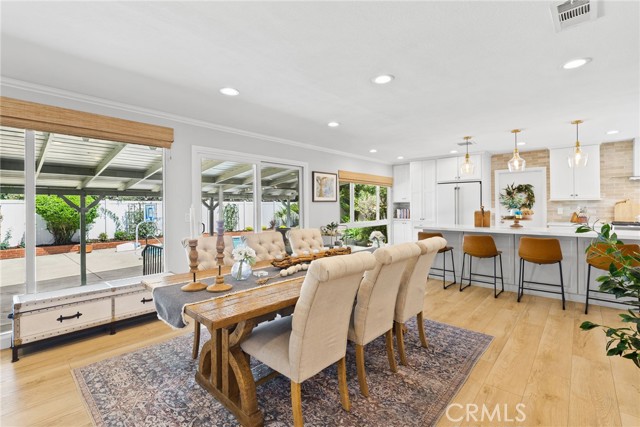 Detail Gallery Image 12 of 35 For 12921 Eveningside Dr, North Tustin,  CA 92705 - 3 Beds | 3 Baths