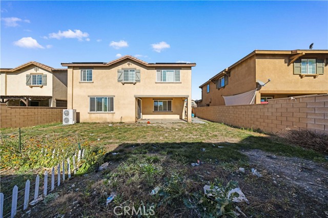 Detail Gallery Image 34 of 39 For 15609 Paprika Ln, Fontana,  CA 92336 - 4 Beds | 3 Baths