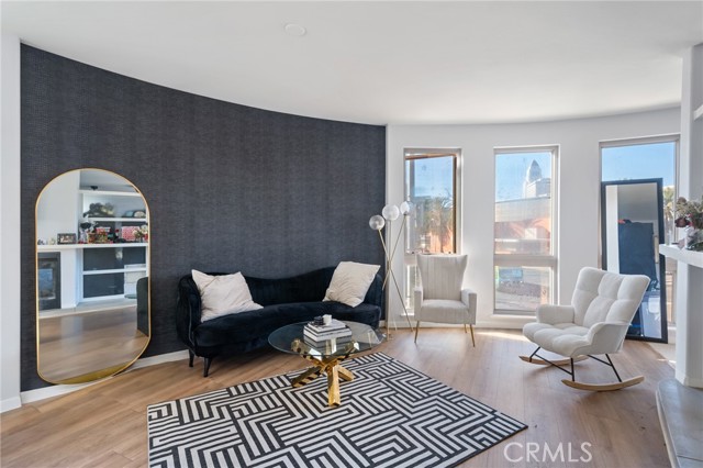 Detail Gallery Image 10 of 21 For 100 S Alameda St #210,  Los Angeles,  CA 90012 - 1 Beds | 1 Baths