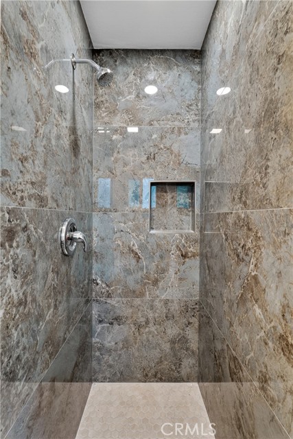 Detail Gallery Image 27 of 49 For 7100 E Atherton Dr, Long Beach,  CA 90815 - 3 Beds | 2 Baths