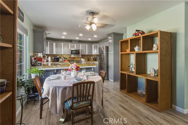 Detail Gallery Image 11 of 30 For 1201 W Donna, Merced,  CA 95348 - 4 Beds | 2/1 Baths