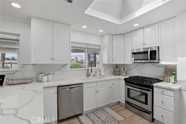 Detail Gallery Image 12 of 33 For 77355 Minnesota Ave, Palm Desert,  CA 92211 - 2 Beds | 2 Baths