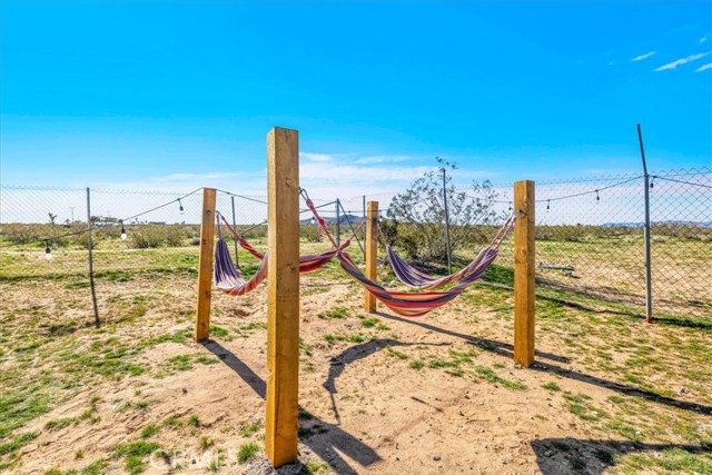 Detail Gallery Image 60 of 75 For 670 Ducor Ave, Landers,  CA 92285 - 4 Beds | 2 Baths