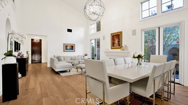 33 Via Armilla, San Clemente CA: https://media.crmls.org/medias/68be75d4-91ec-4fc1-b633-8a7a941c1baa.jpg