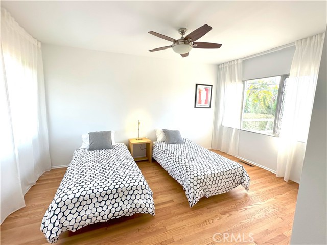 Image 21 of 35 For 4417 Harvey Way