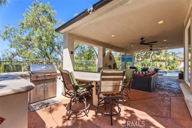 7 Mariposa, Rancho Santa Margarita CA: https://media.crmls.org/medias/68beda66-c28b-47ab-b277-4030a7a390ae.jpg