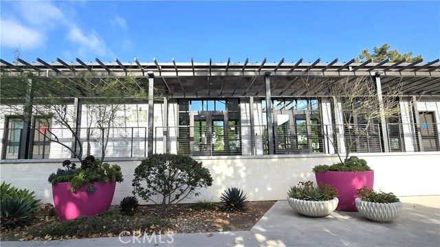 610 Cultivate, Irvine CA: https://media.crmls.org/medias/68bedfba-8e47-4a4d-b56c-25d1148716b9.jpg