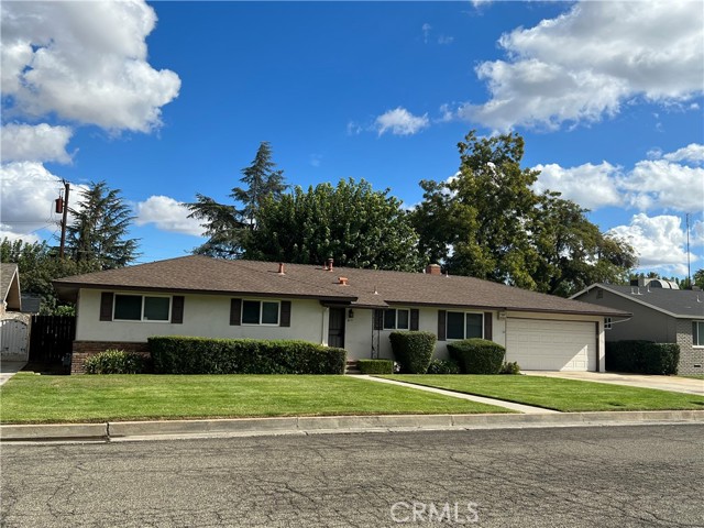 Detail Gallery Image 1 of 1 For 817 Williams Ave, Madera,  CA 93637 - 4 Beds | 2 Baths