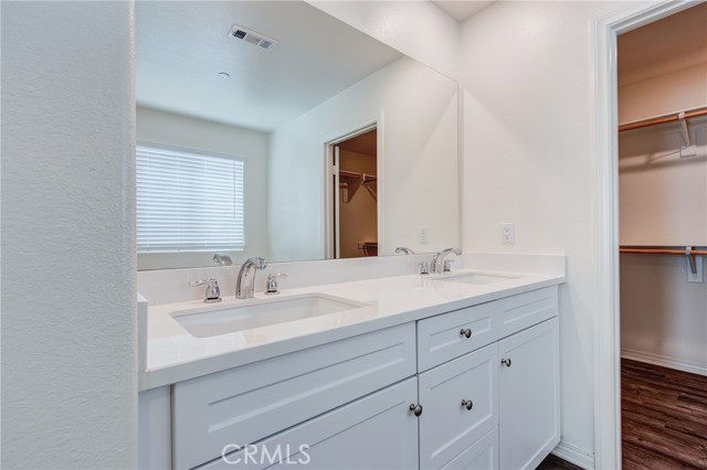 16540 Monteviejo, Fontana CA: https://media.crmls.org/medias/68c2258f-a7f3-4d62-a401-e4f7ea1f5d2e.jpg