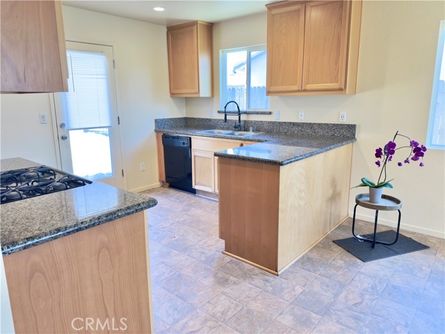 767 Taryn Ct, Merced, CA 95341 photo 4