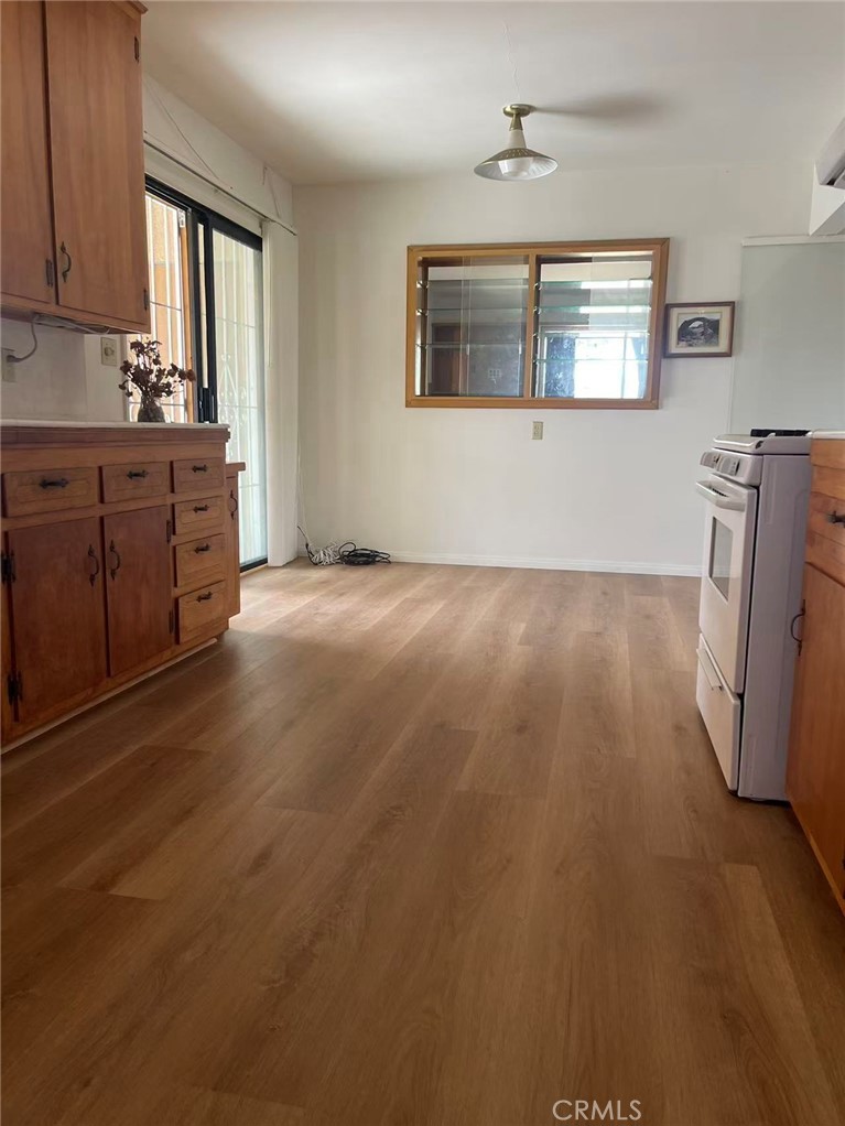 MLS #WS25251352 image #7