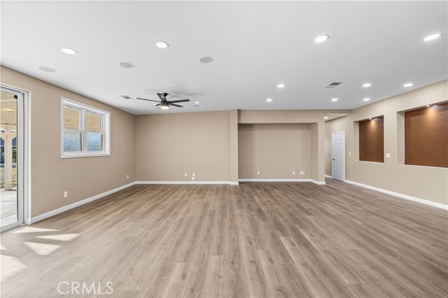 43309 45th W Street, Lancaster CA: https://media.crmls.org/medias/68c2cc8b-dbac-44ea-8090-9a7477153d8d.jpg