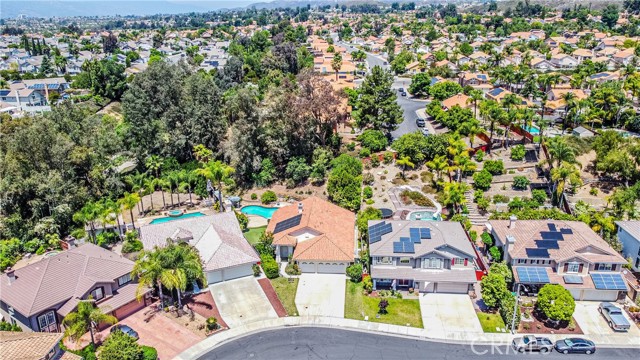 39754 Calle Azucar, Murrieta CA: https://media.crmls.org/medias/68c2e9e3-2f79-4dad-b54a-bf688608f071.jpg