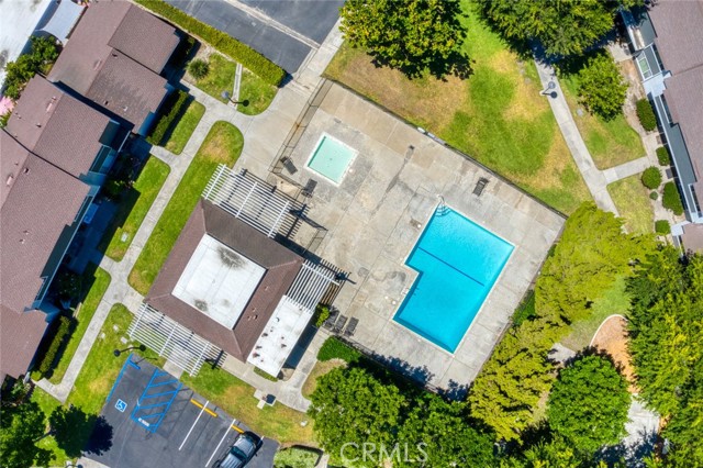 8515 Edgebrook Drive, Garden Grove CA: https://media.crmls.org/medias/68c38e92-db5f-4ea4-91e9-c88325824f59.jpg