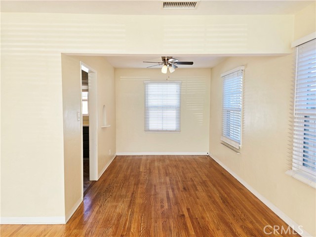 Detail Gallery Image 6 of 17 For 3869 Bandini Ave, Riverside,  CA 92506 - 2 Beds | 1 Baths