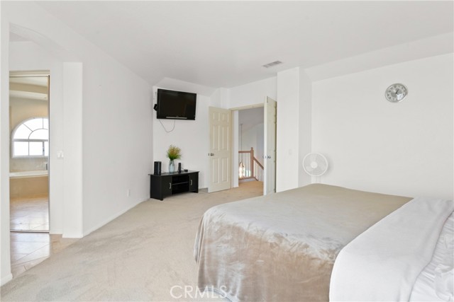40 Paseo Alba, San Clemente CA: https://media.crmls.org/medias/68c43d38-d036-4449-80ef-3f721d7311d9.jpg