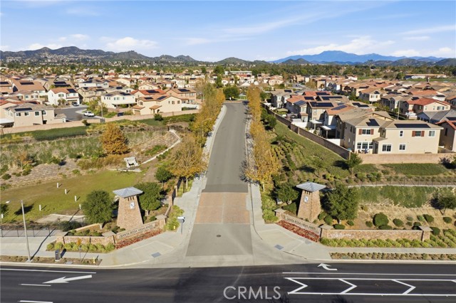 Detail Gallery Image 33 of 41 For 24318 Red Spruce, Murrieta,  CA 92562 - 3 Beds | 2/1 Baths