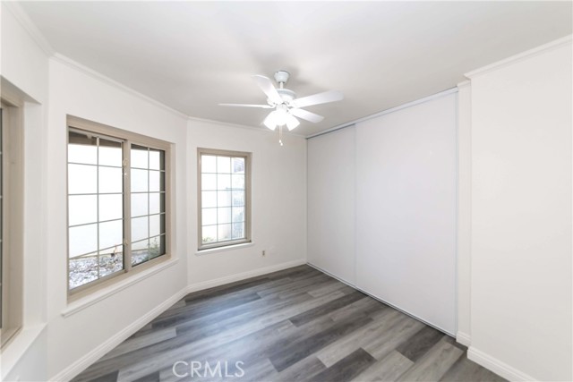 Detail Gallery Image 15 of 33 For 2518 Greenwich Dr, Fullerton,  CA 92833 - 3 Beds | 2 Baths